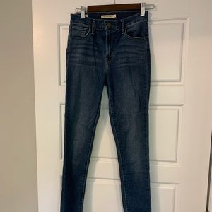 Levi’s 720 Super Skinny Jeans 26L